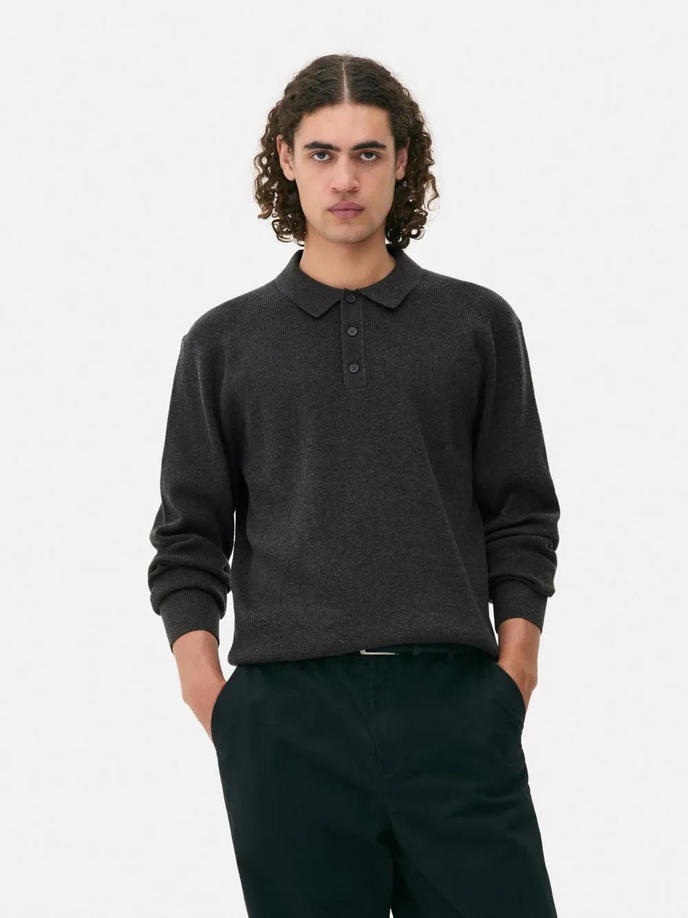 Camisola estilo polo canelada