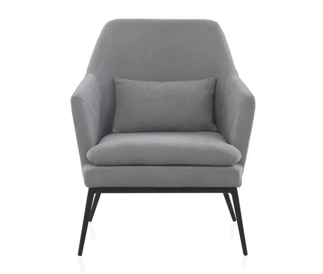 Poltrona estofada azul claro com almofada e pernas de metal