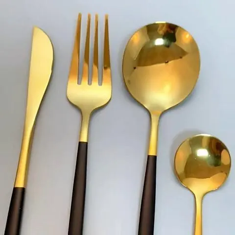 24-delige set roestvrij staal gouden bestek, zilverwerk set spiegelbestek set Portugese besteklepel, westerse bestekset, kleurrijk voor bruiloftsdiners, huishoudelijke hotelkeuken en