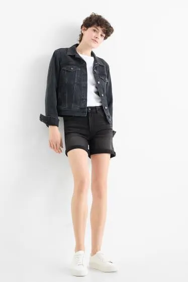 Denim shorts - mid-rise waist - LYCRA®