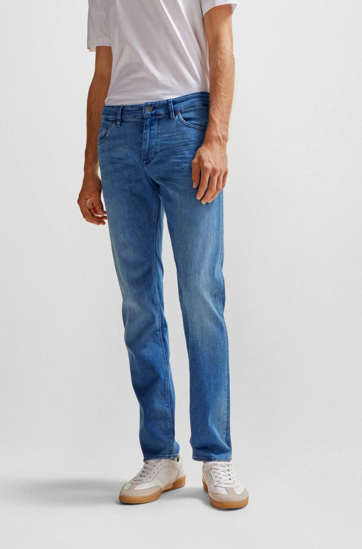 Vaqueros regular fit de denim azul italiano con tacto de cashmere