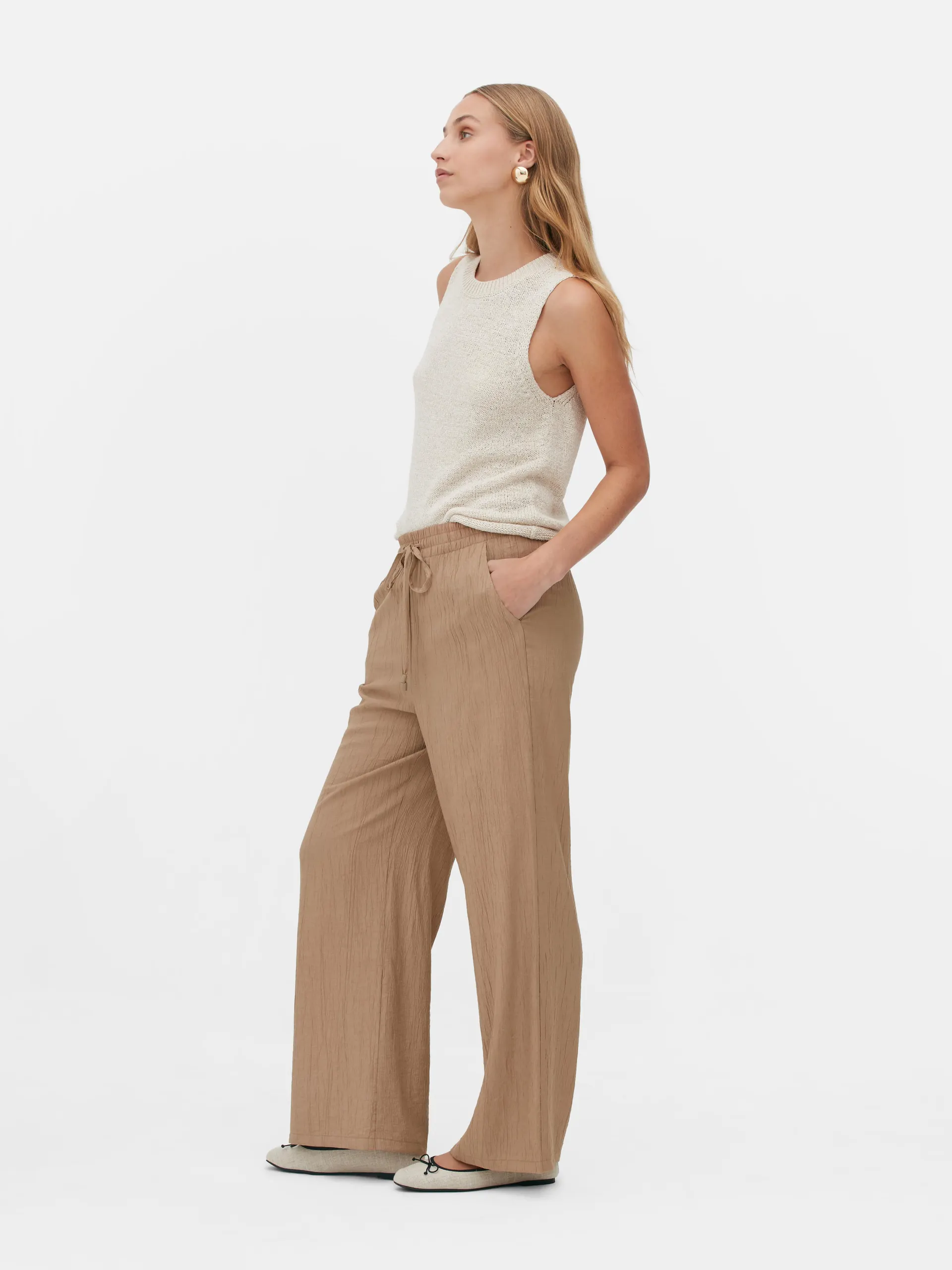 Pantaloni larghi strutturati elasticizzati