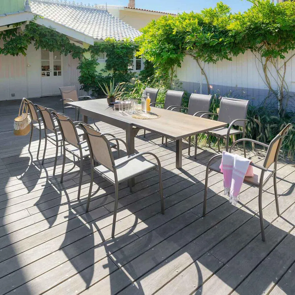 Conjunto de mesa PIAZZA de 8 lugares e 6 cadeiras