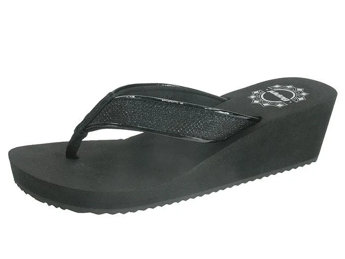 Beach slipper with wedge