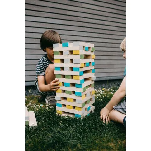 Torre empilhável para crianças