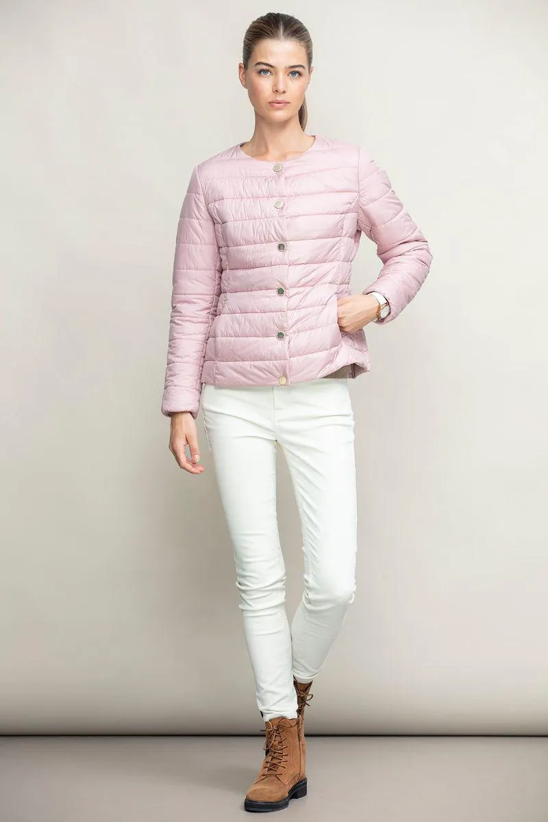 Casaco em nylon sem gola