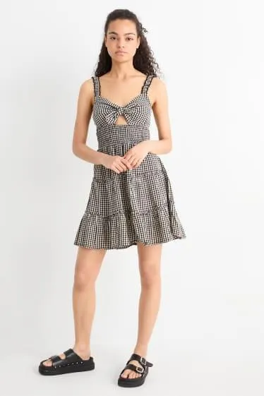 Fit & flare dress with knot detail - check