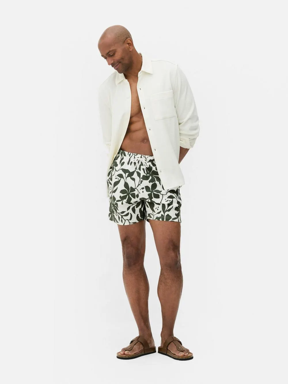 Calções banho textura padrão floral