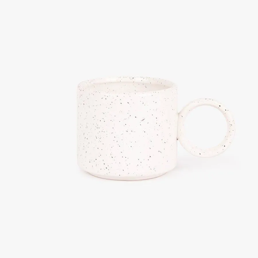 Caneca preta e branca STONE