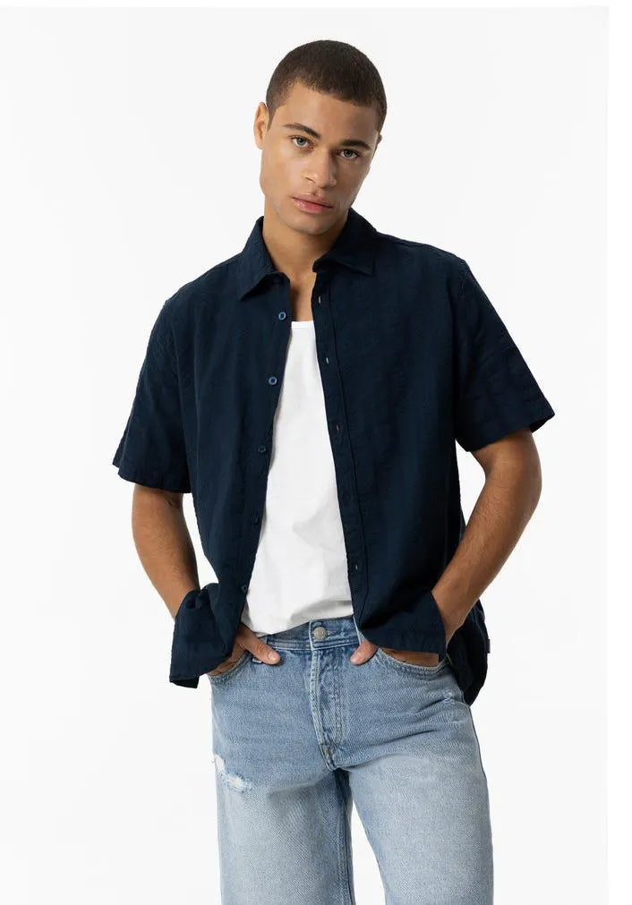 Camisa Regular Fit Estrutura Seersucker