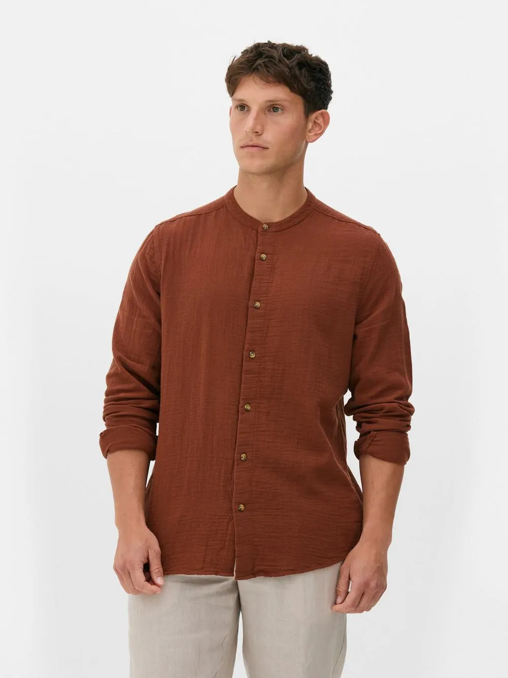 Camisa manga comprida gola mao