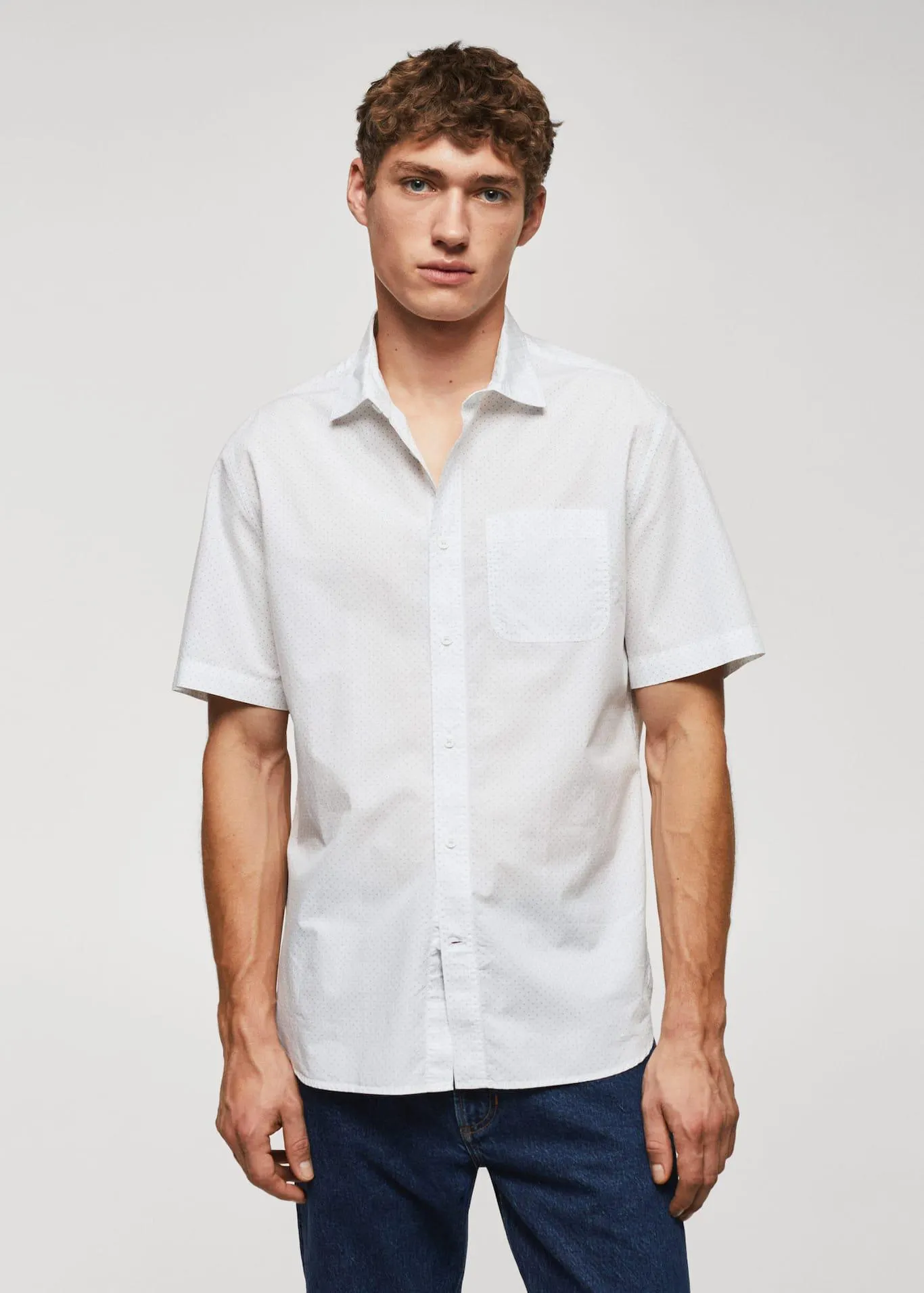 Camisa 100% algodón manga corta mircoestampado