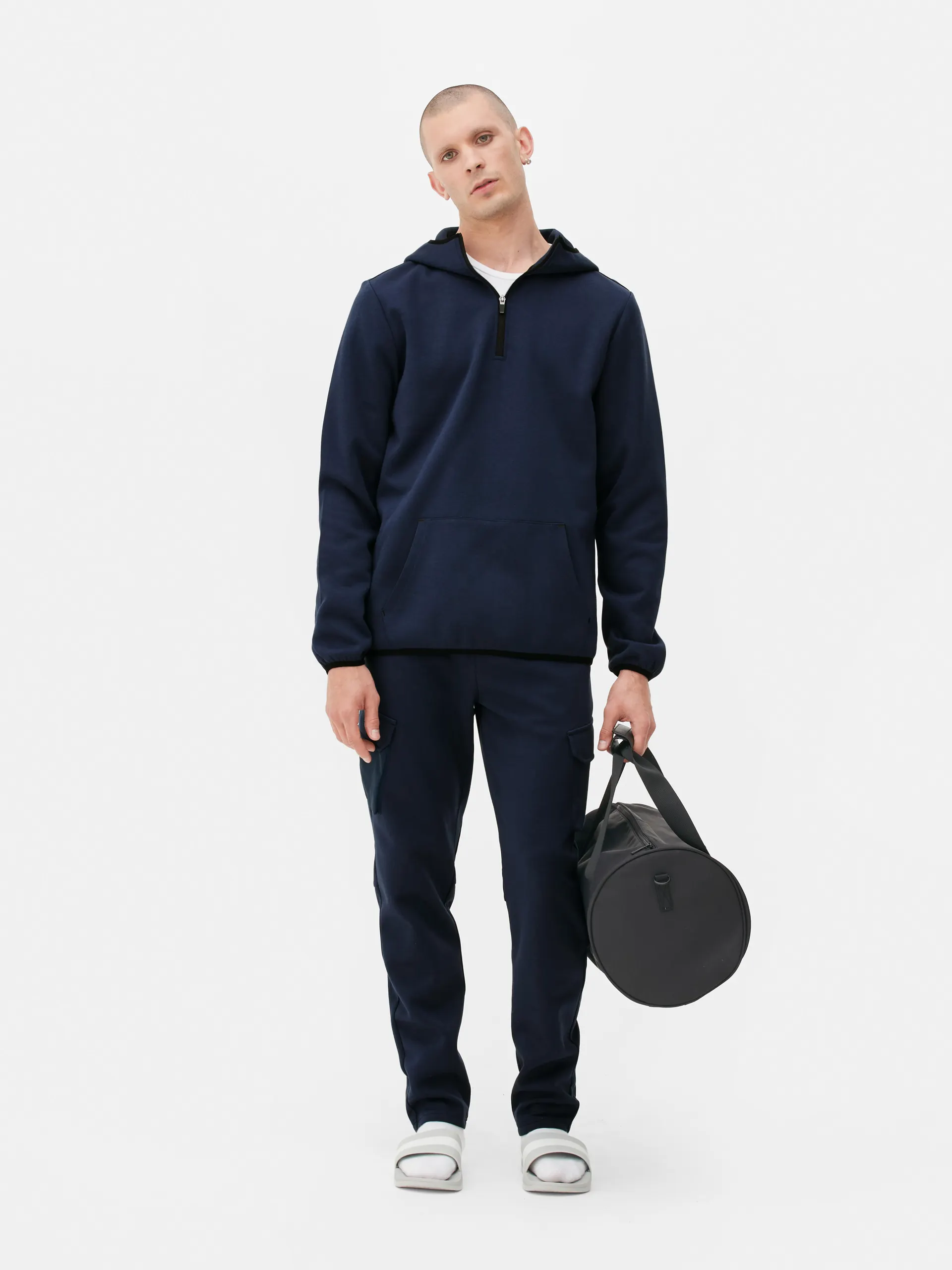 Camisola capuz fecho correr 1/4 colado