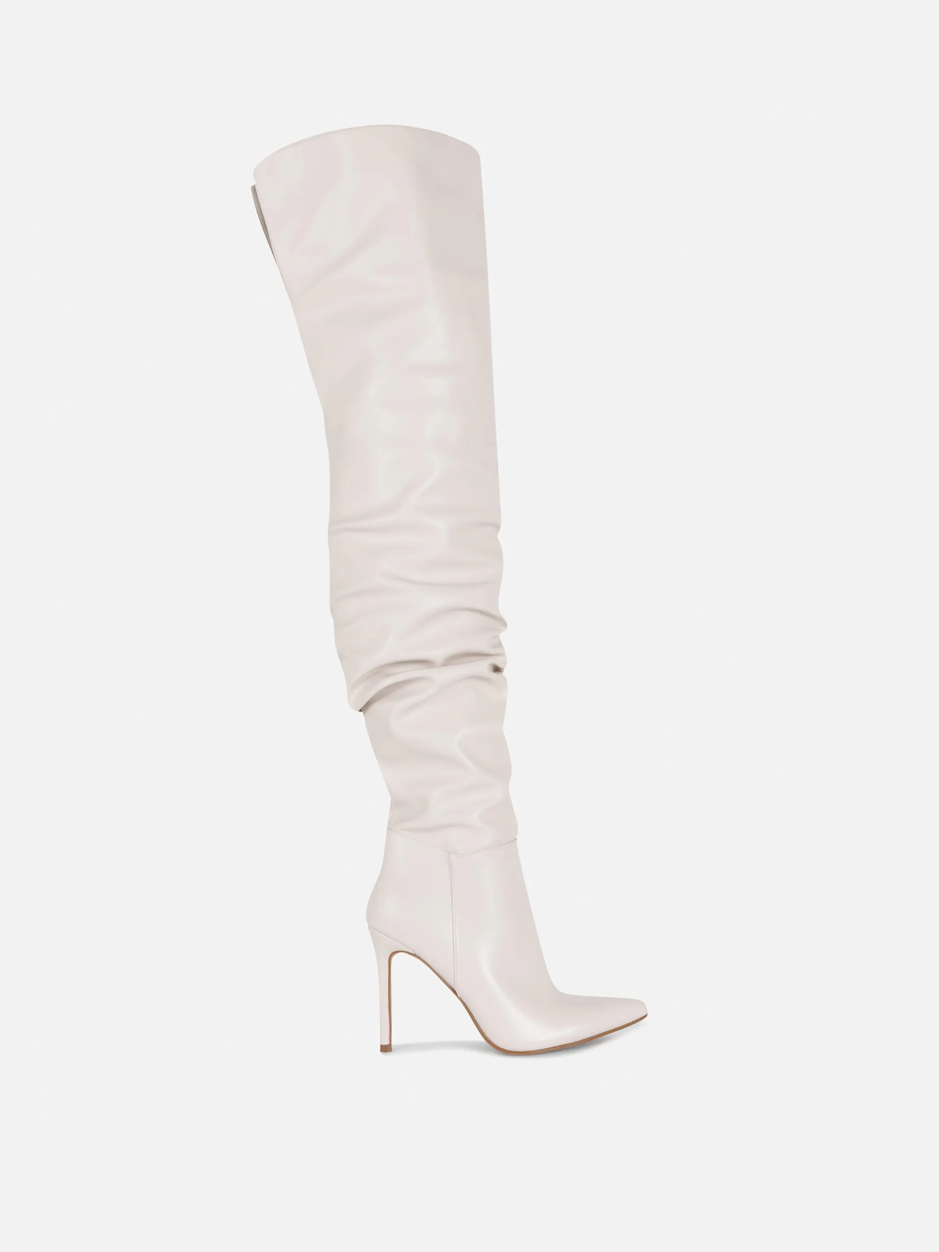 Botas altura coxa stiletto franzido Rita Ora