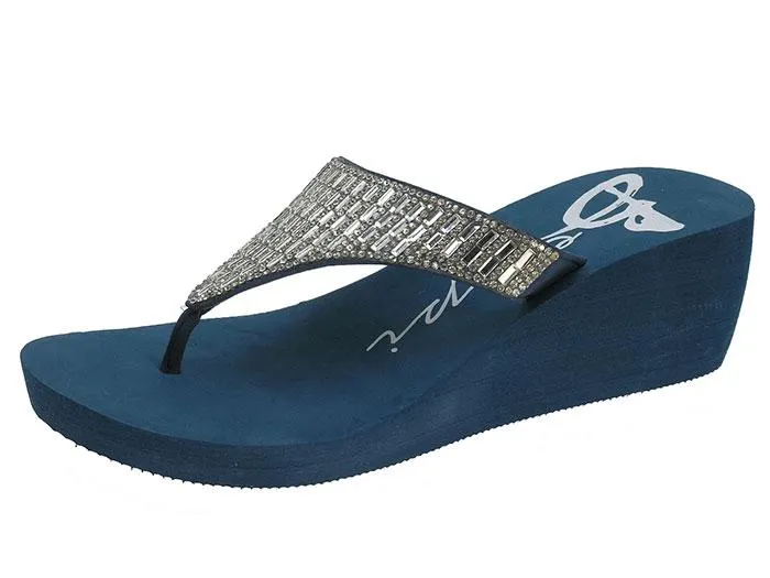Beach slipper with wedge