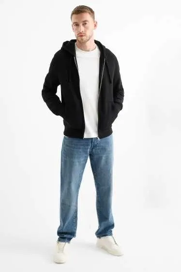 Regular jeans with button fly