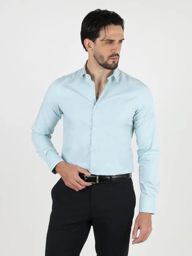Camisa clássica lisa slim fit