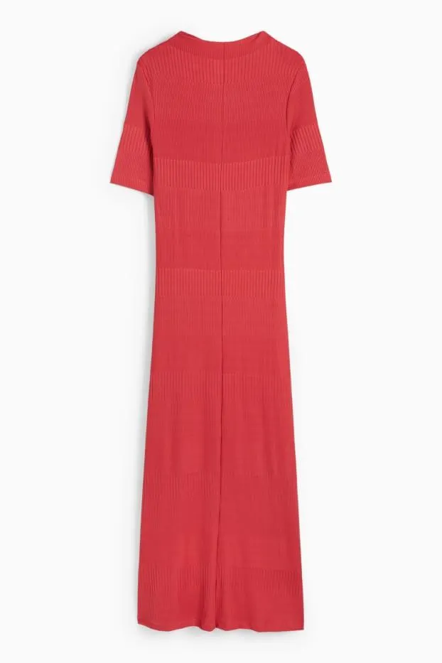 Knitted dress - ribbed