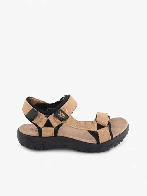 Sandálias com Velcro