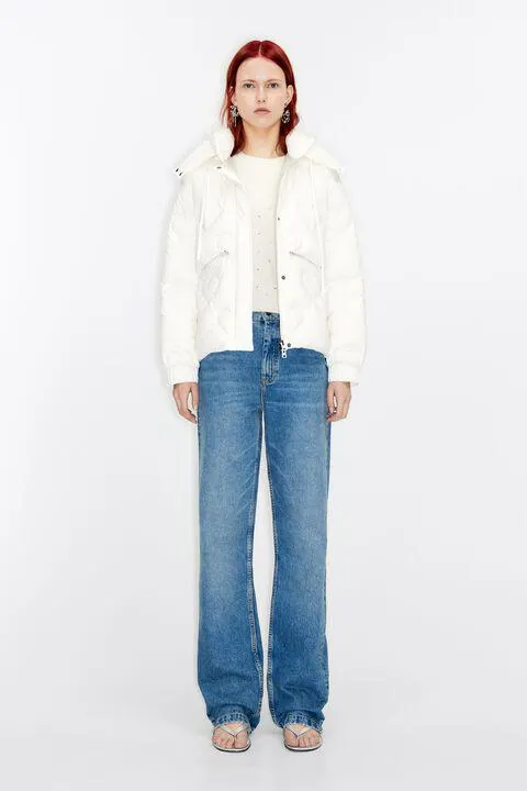 Casaco acolchoado penas marfim