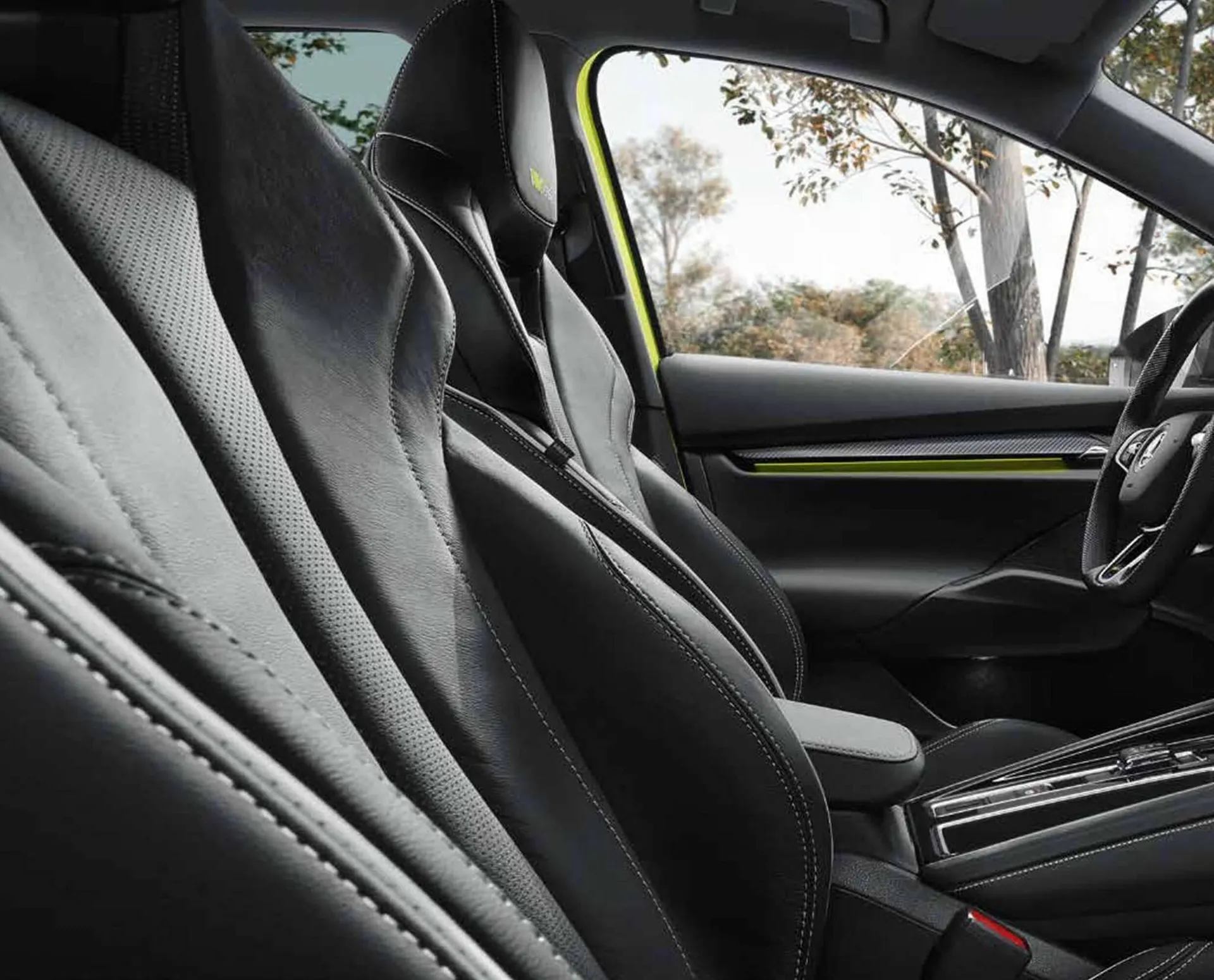 Folheto Folheto Škoda de 24 de fevereiro até 5 de abril 2025 - Pagina 98