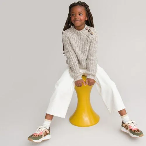 Camisola de gola subida, em malha grossa