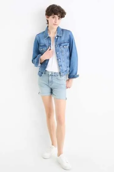 Denim shorts - mid-rise waist - LYCRA®
