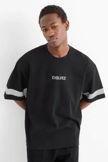 T-shirt - oversized