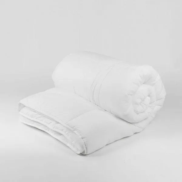 Enchimento de Edredão Branco Microfibra 330 g/m2