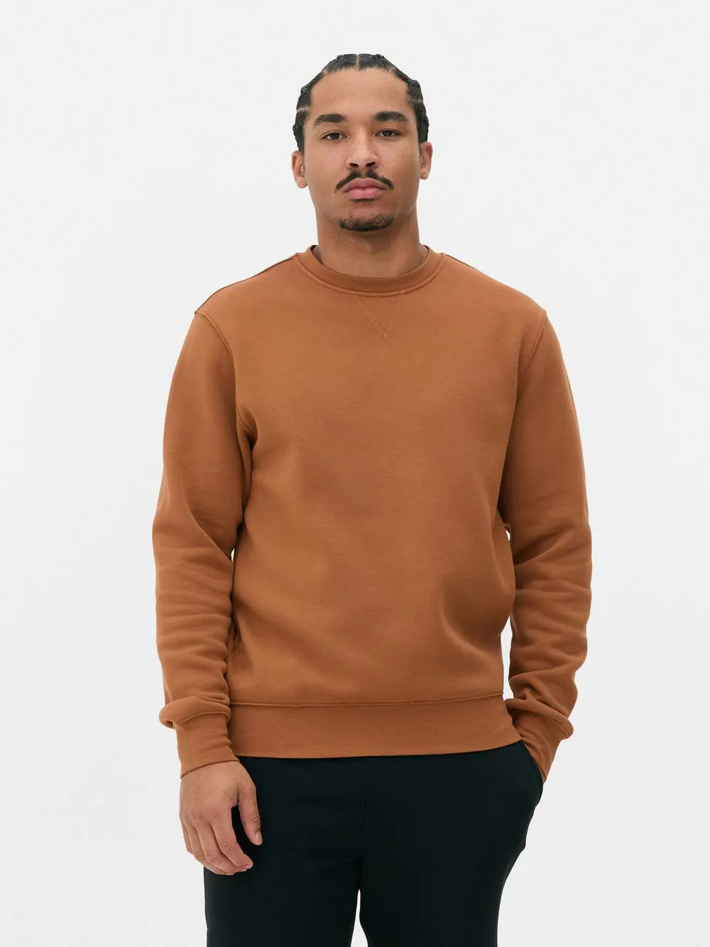 Mikina s kulatým výstřihem