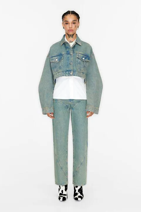 Blusão curto de denim sobretingido