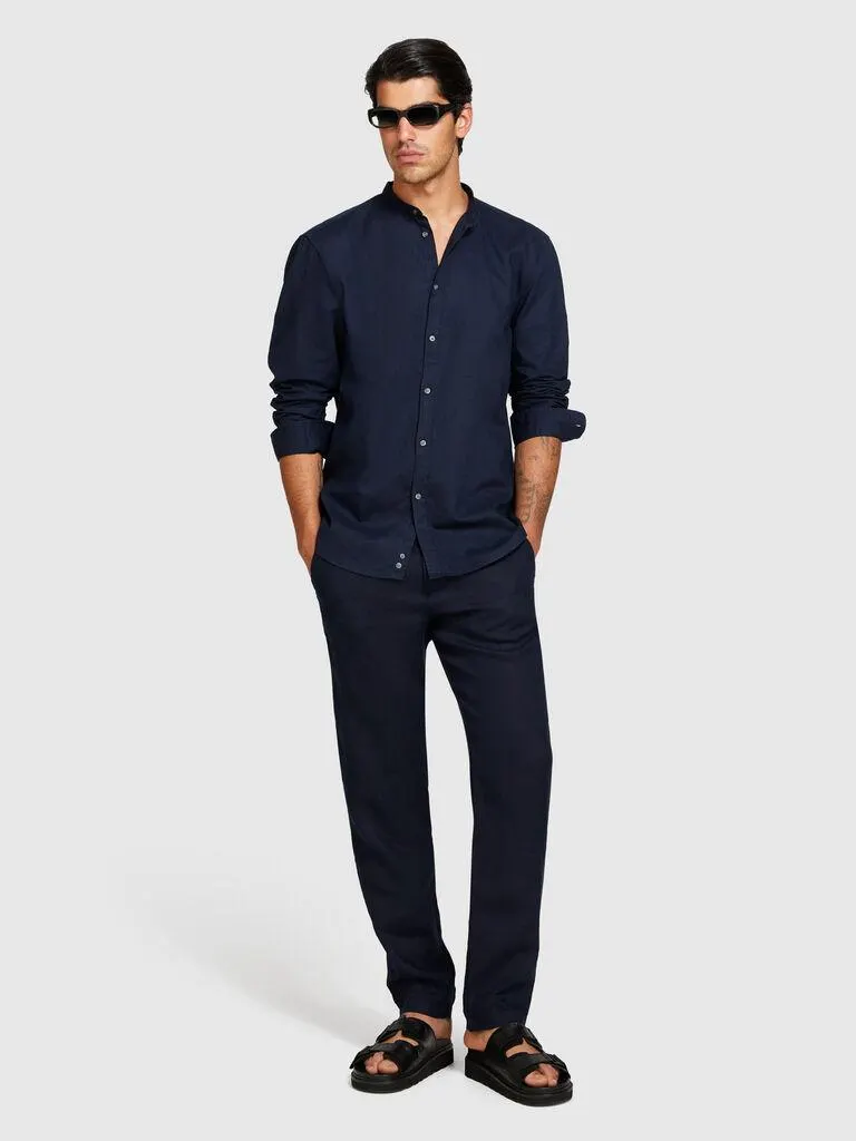 Camisa com gola coreana em mistura de linho