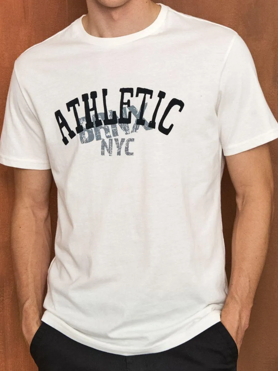 Tricou cu inscripție