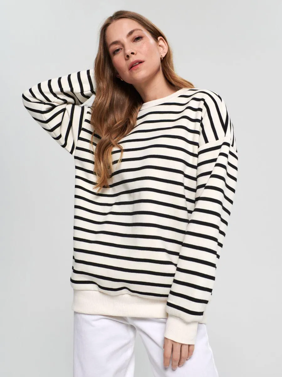 Bluză sport cu dungi