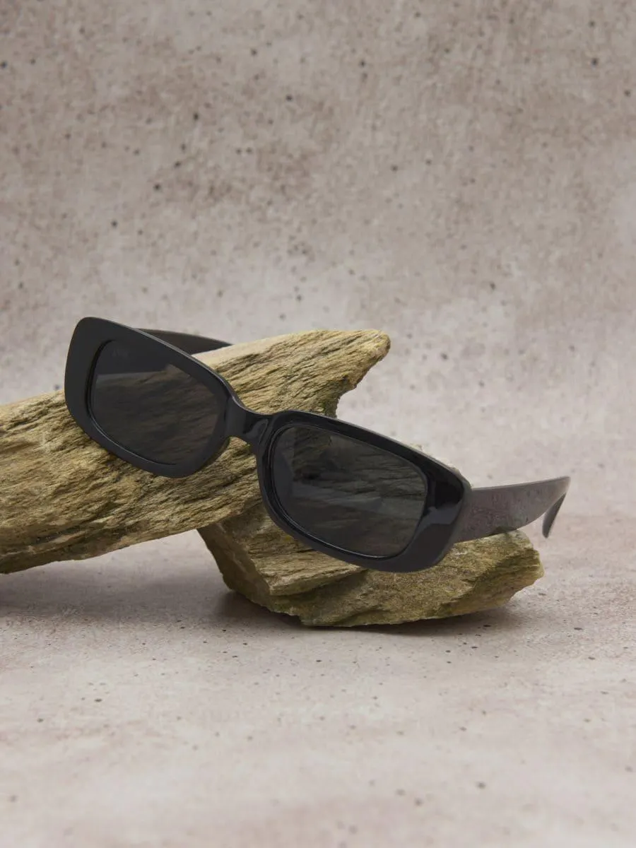 Ochelari de soare dreptunghiulari