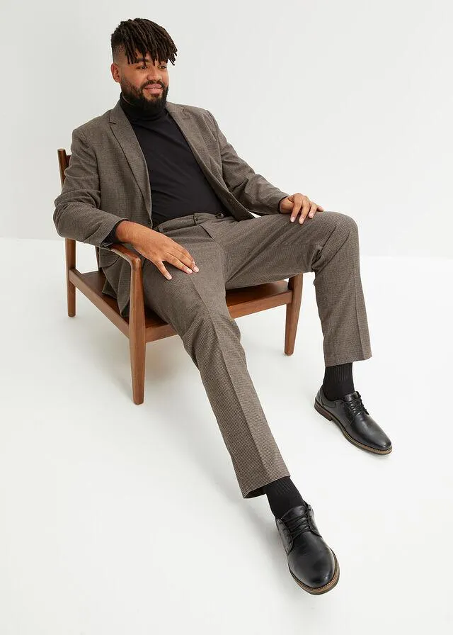 Costum cu 2 piese: sacou şi pantaloni