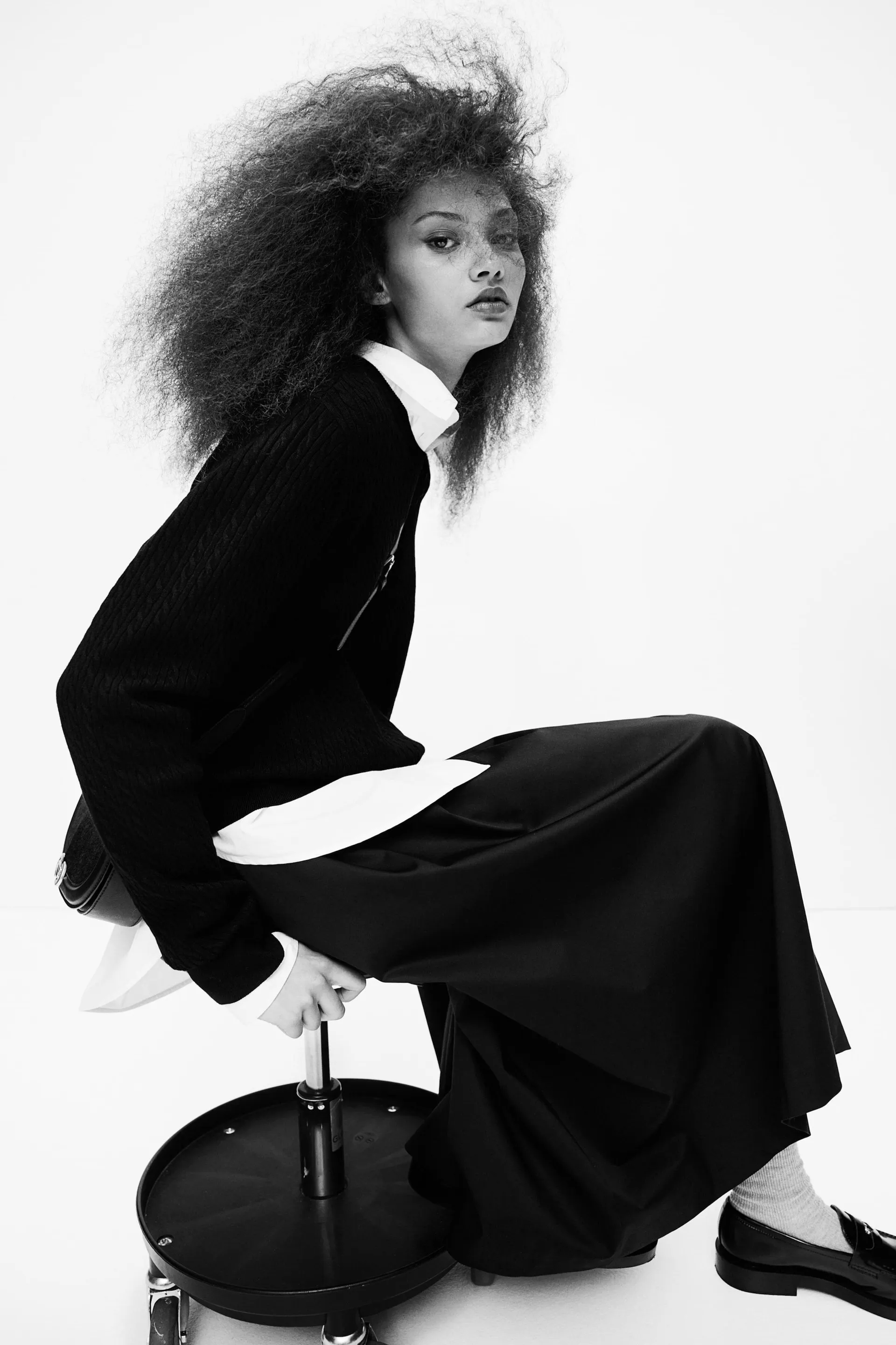 Pulover tricotat cu torsade