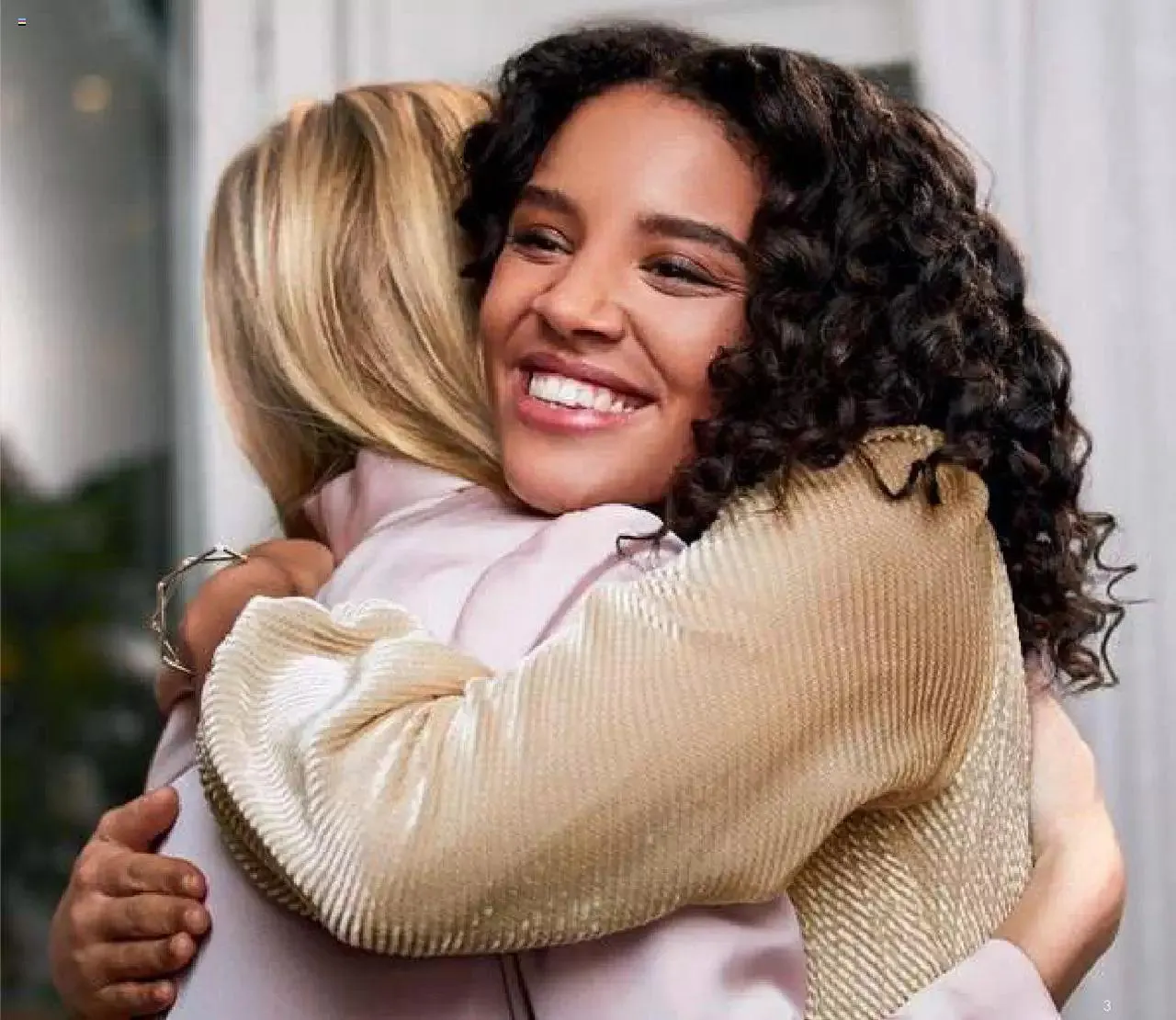 Catalog Oriflame catalog - Broșură Sustenabilitate de la 25 octombrie până la 31 decembrie 2023 - Revista Pagina 3