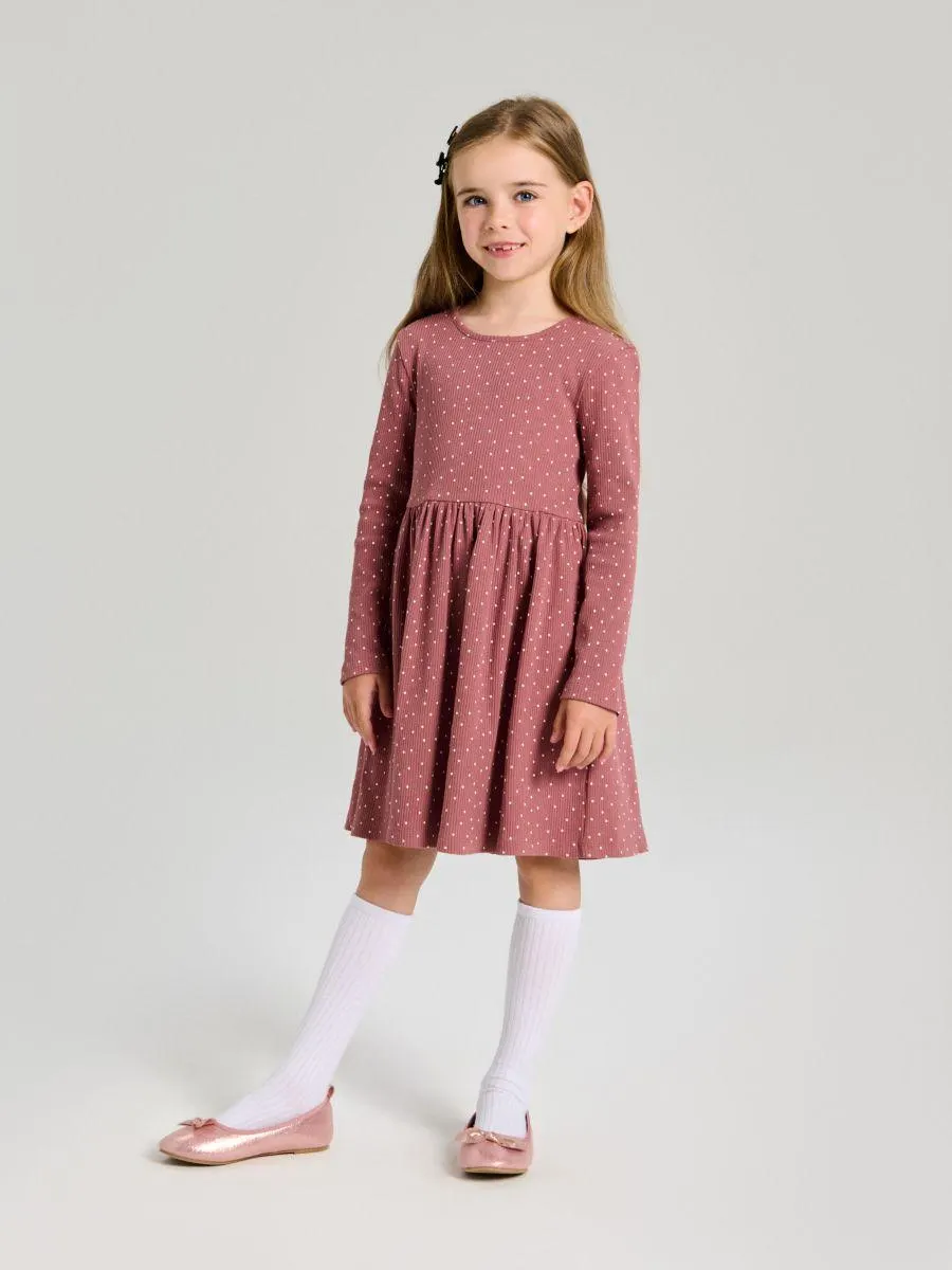 Rochie în dungi cu buline