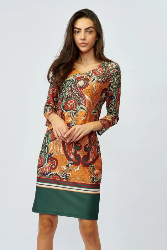 Rochie dreapta din tricot cu imprimeu pasley