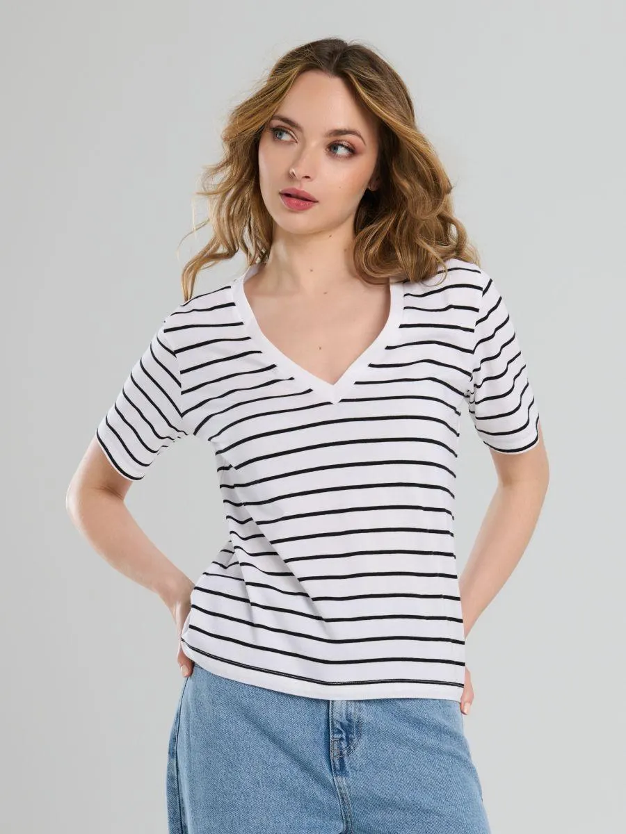 Tricou din bumbac cu decolteu în V