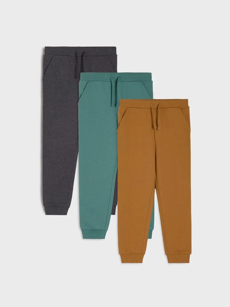 Pantaloni 3 bucăți