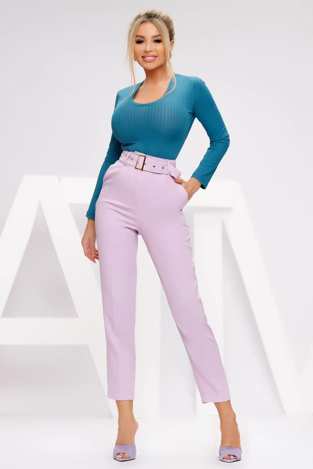 Pantaloni eleganti lila