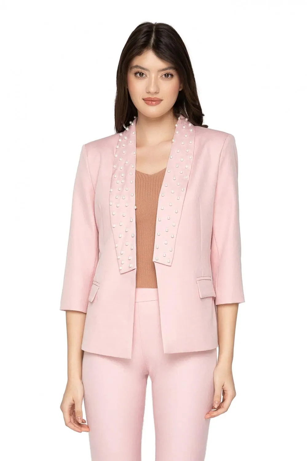 Sacou roz cu perle pe revere