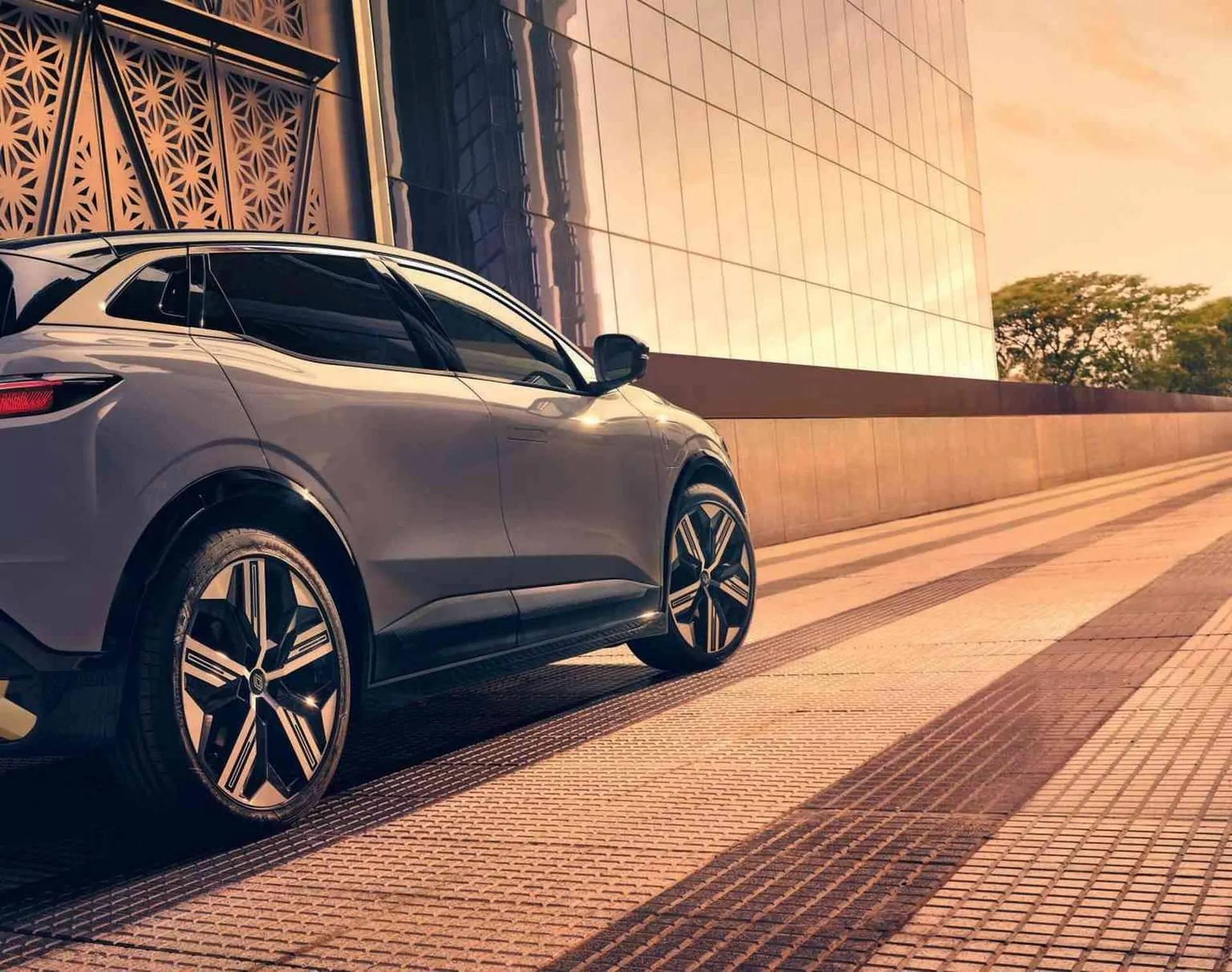 Catalog Renault catalog de la 1 ianuarie până la 31 decembrie 2023 - Revista Pagina 5