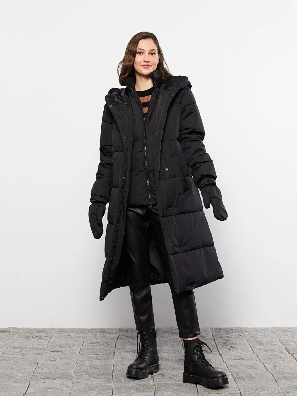 NEGRU Geacă Matlasată