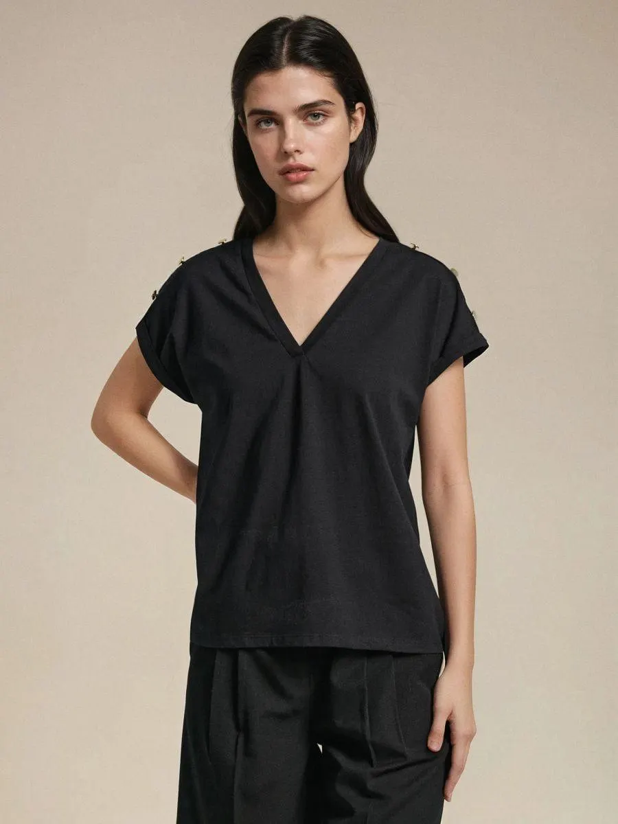 Tricou cu mânecă scurtă și decolteu decorativ