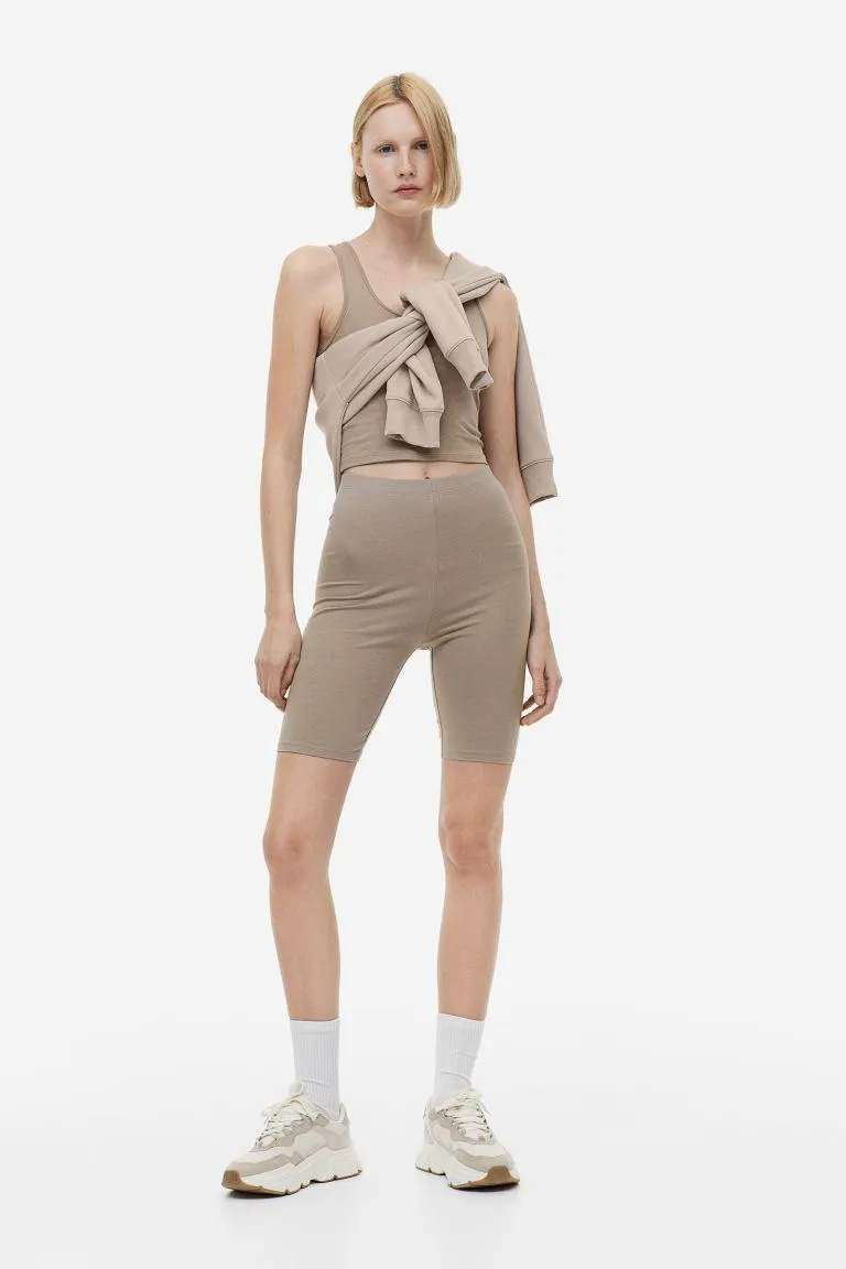 Pantaloni scurți de ciclism