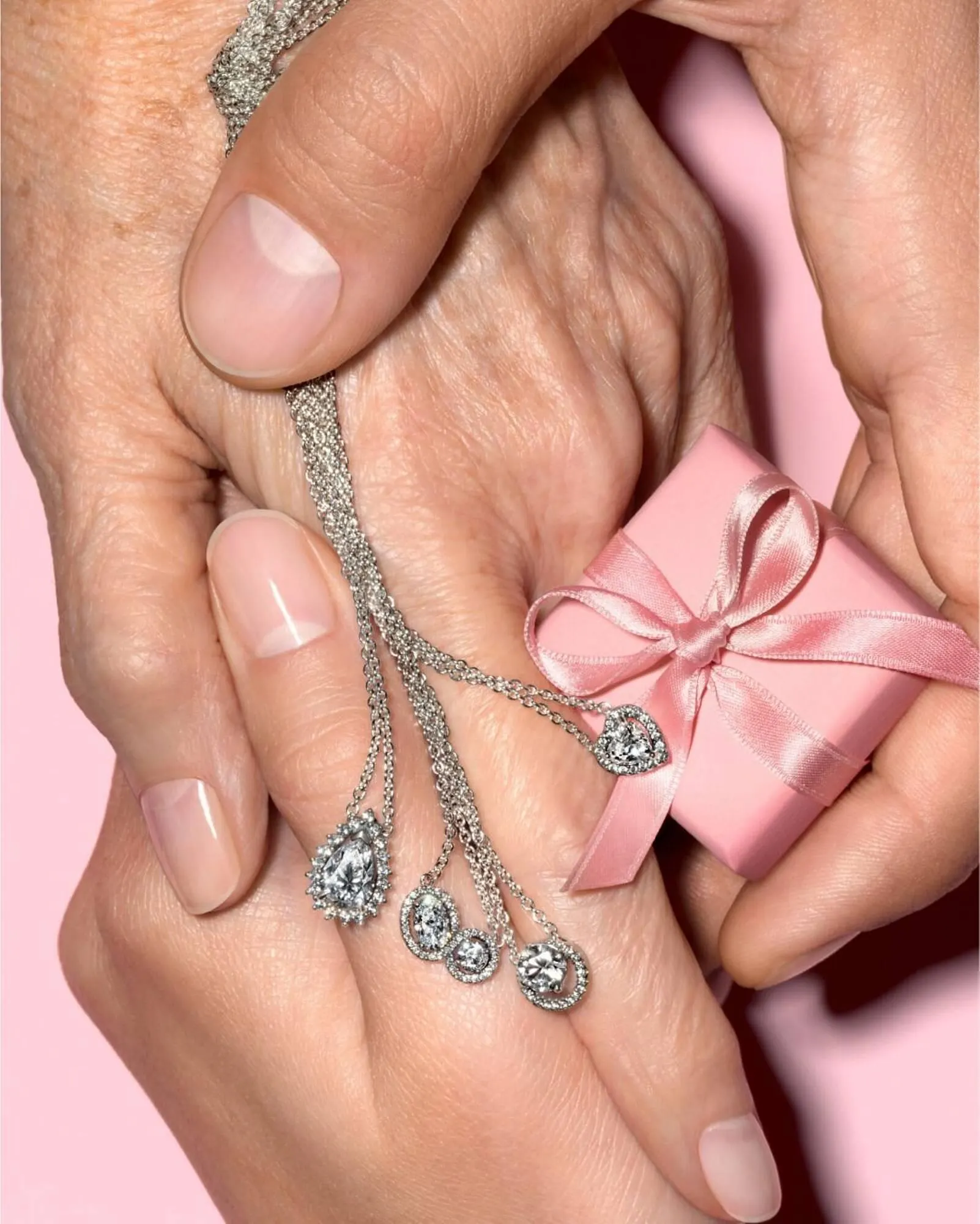 Katalógus Pandora akciós újság május 9.-tól május 28.-ig 2025. - Oldal 7