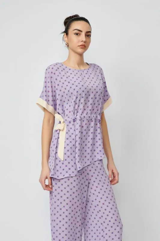 Costum de dama bluza si pantalon verde din material voal imprimat